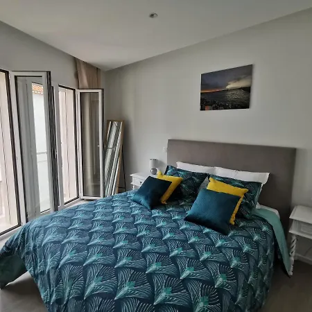 Apartmán Hyper Centre, 80m, Parking Available, Air Conditioning Nazaré