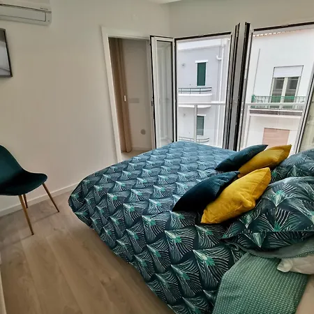 Hyper Centre, 80m, Parking Available, Air Conditioning Apartman *