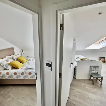 Hyper Centre, 80m, Parking Available, Air Conditioning Apartman Nazaré